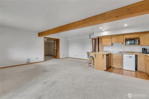 10422 45th Street Ct E Edgewood WA 98372