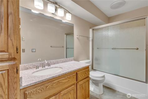 10422 45th Street Ct E Edgewood WA 98372