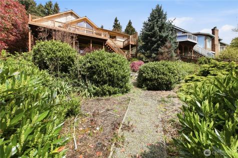 10422 45th Street Ct E Edgewood WA 98372