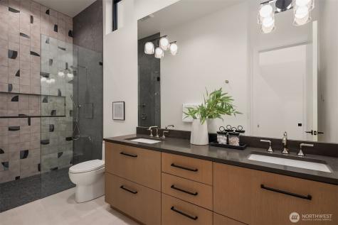 5917 104th Place NE Kirkland WA 98033