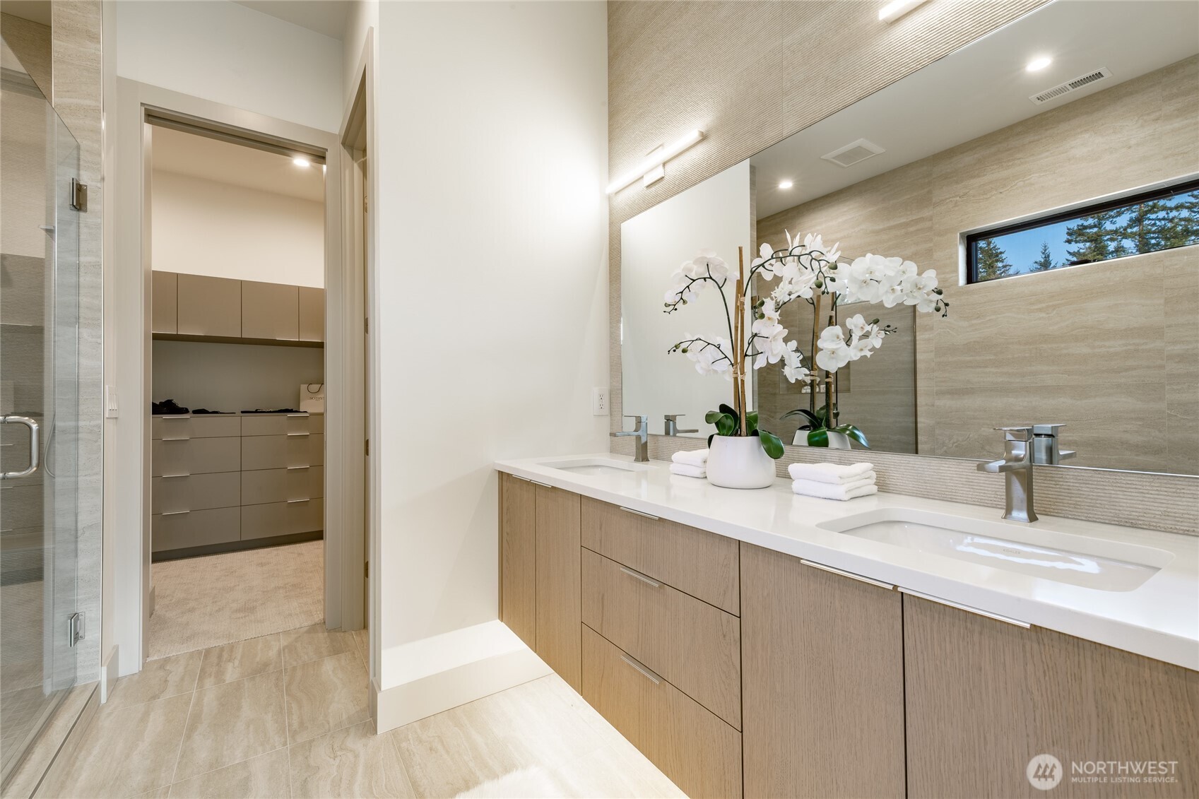 5695 Lux Lane Blaine WA 98230