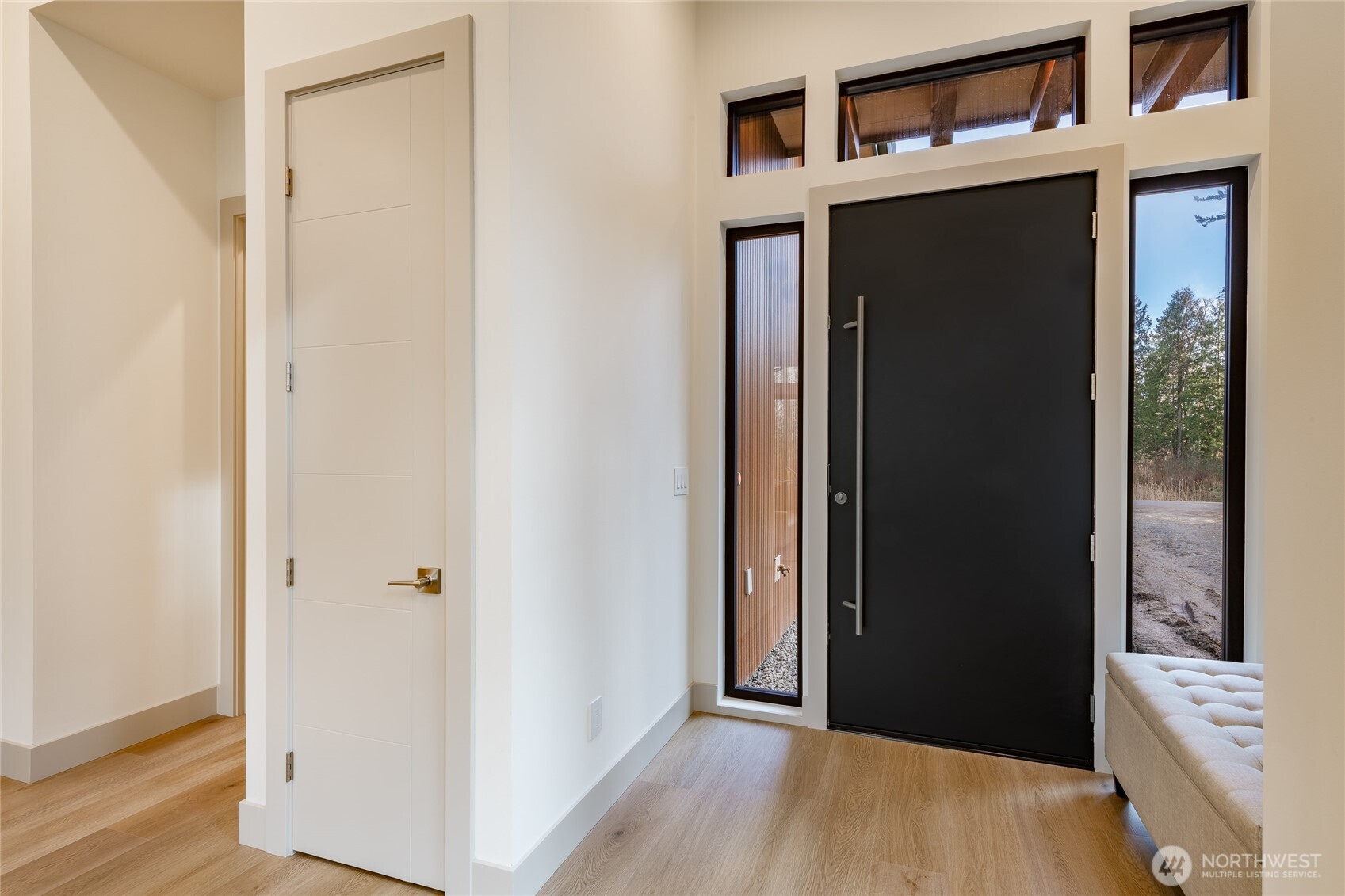 5695 Lux Lane Blaine WA 98230