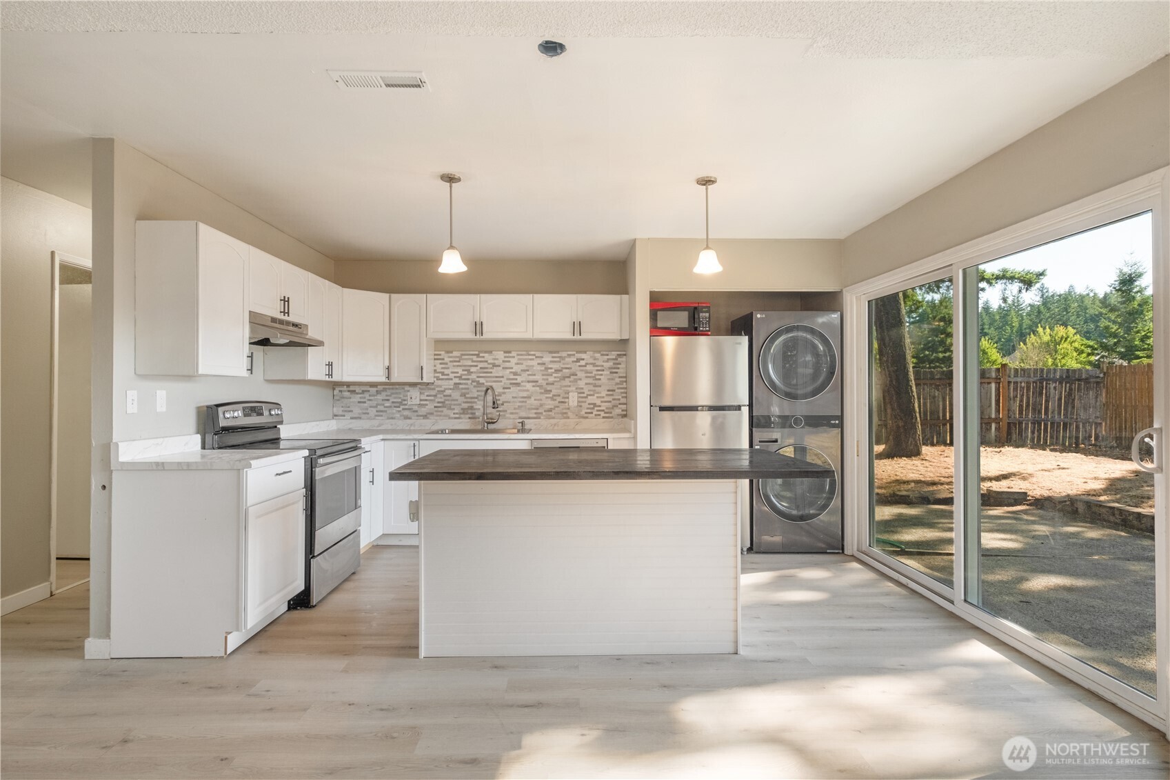 26800 194th Avenue SE Covington WA 98042