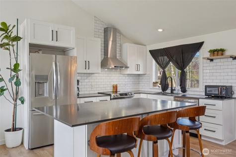 107 105th Street Ct E Tacoma WA 98445