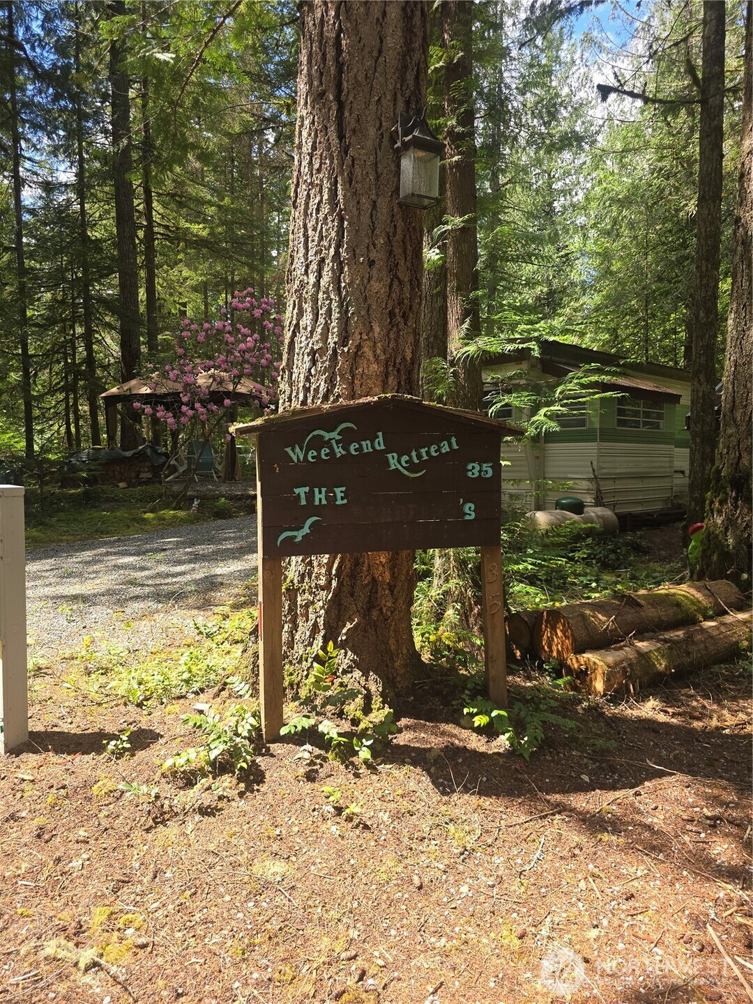 35 Wilderness Way Maple Falls WA 98266