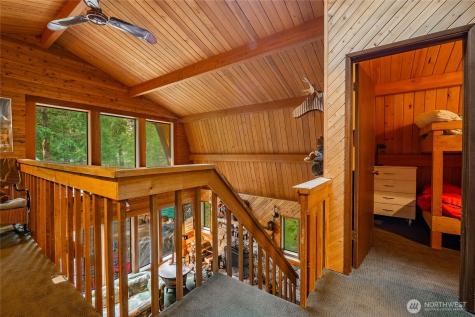 7082 Olympus Way Glacier WA 98244
