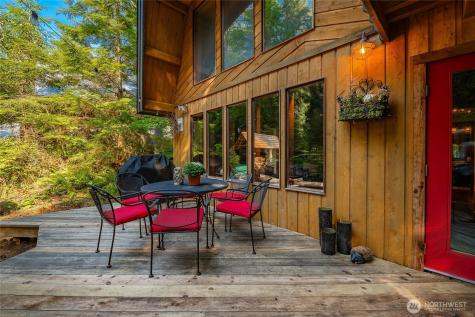 7082 Olympus Way Glacier WA 98244