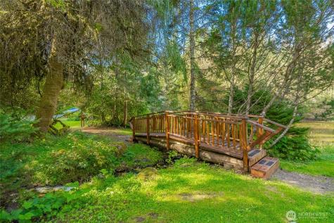 7082 Olympus Way Glacier WA 98244