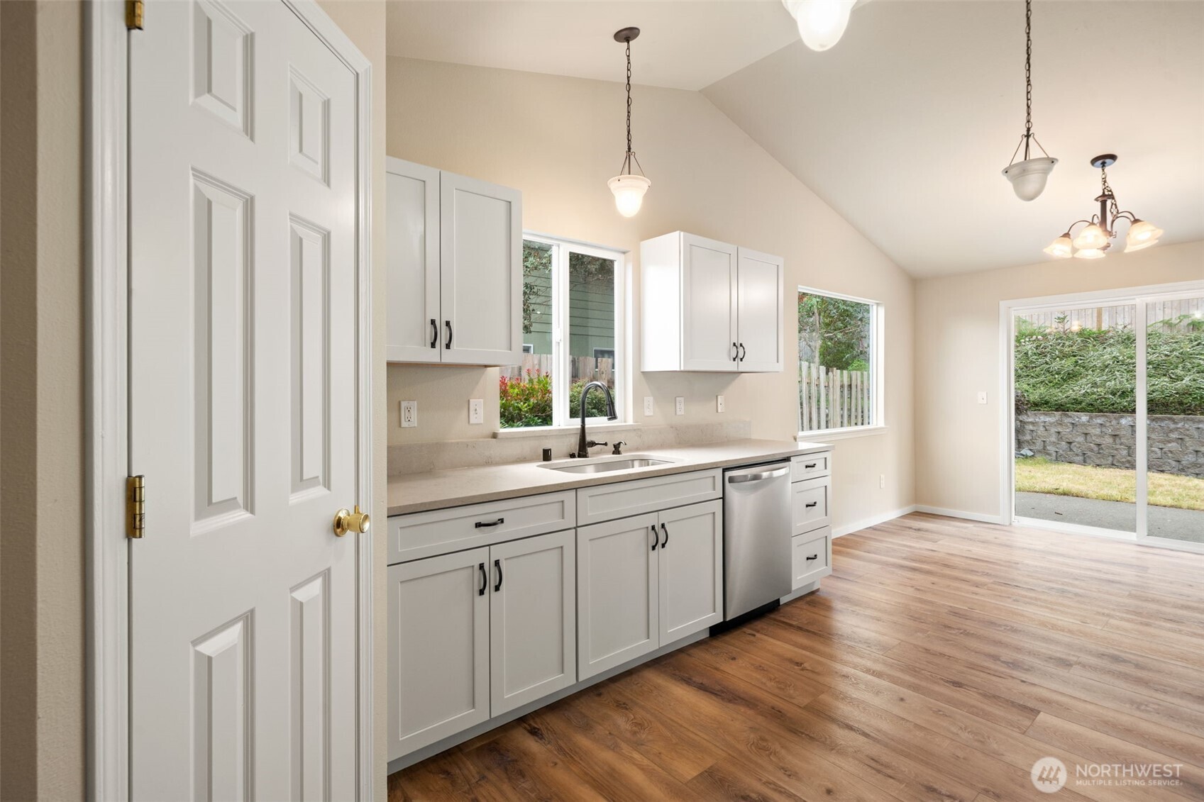 101 Vista View Court Shelton WA 98584