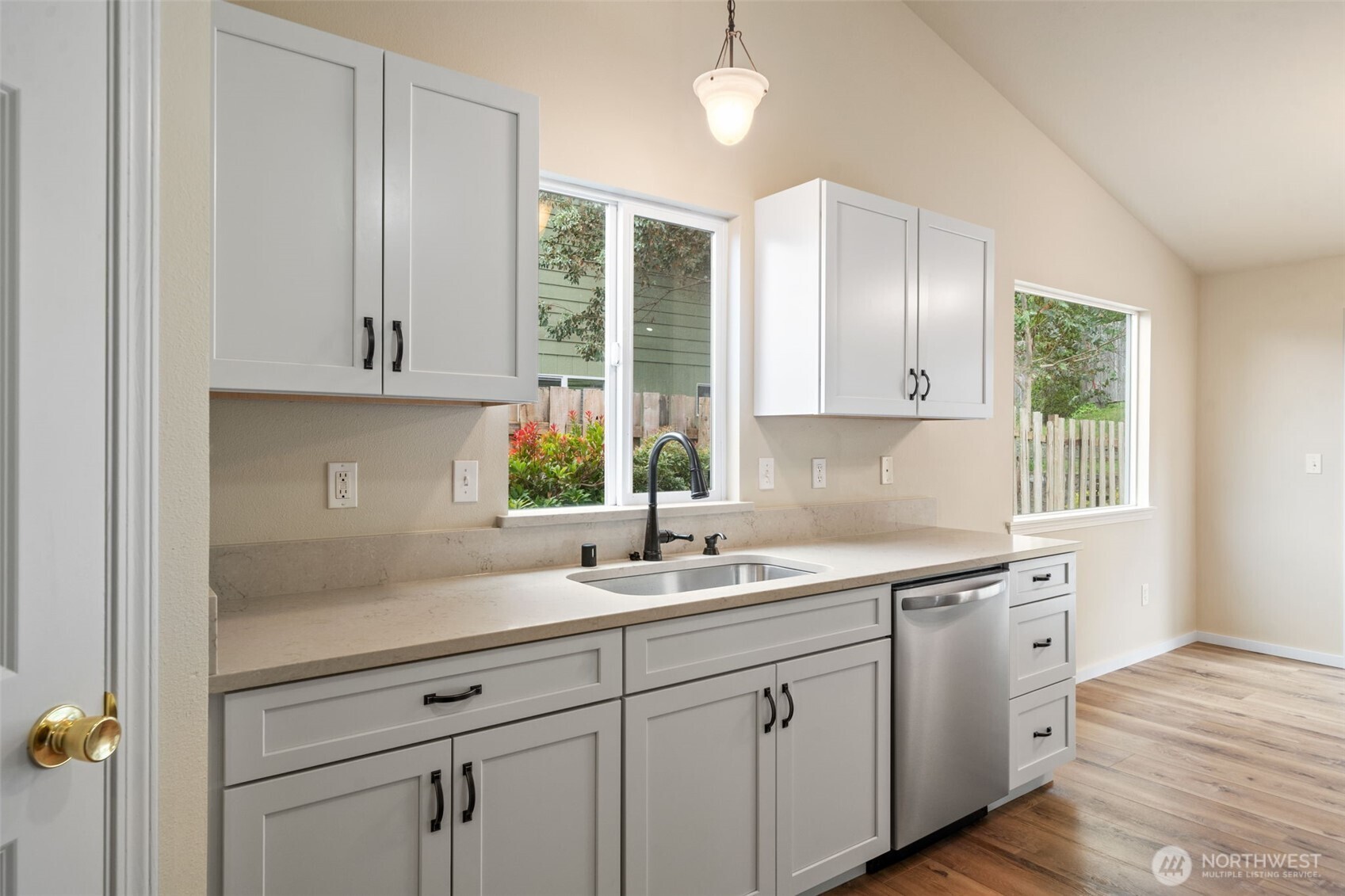 101 Vista View Court Shelton WA 98584