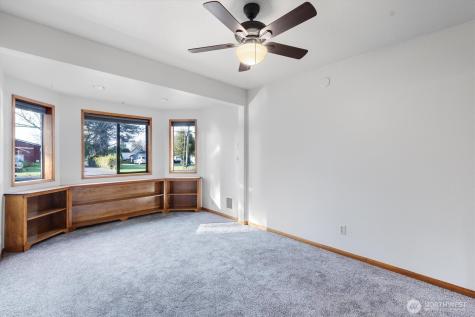 3004 Oak Street Longview WA 98632