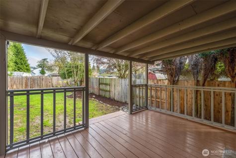 3004 Oak Street Longview WA 98632