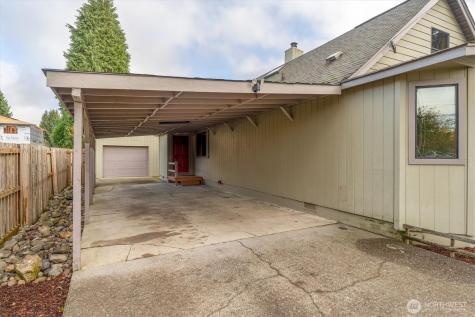 3004 Oak Street Longview WA 98632