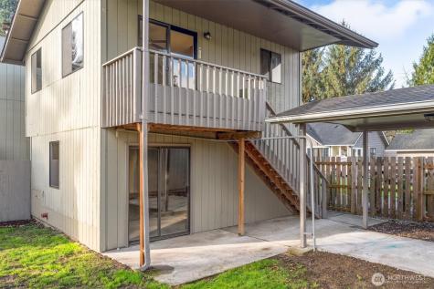 3004 Oak Street Longview WA 98632
