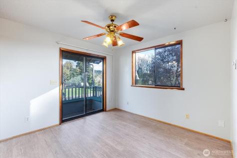 3004 Oak Street Longview WA 98632