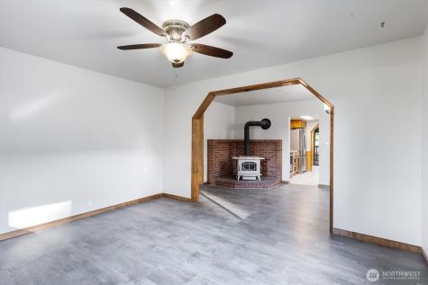 3004 Oak Street Longview WA 98632