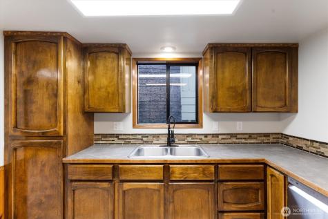 3004 Oak Street Longview WA 98632