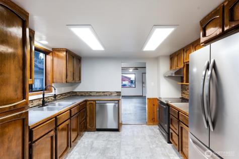 3004 Oak Street Longview WA 98632