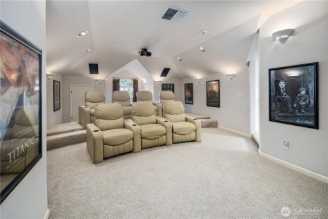 15423 136th Avenue E Puyallup WA 98374