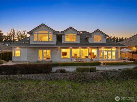 15423 136th Avenue E Puyallup WA 98374