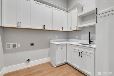 23420 253rd Avenue SE Maple Valley WA 98038
