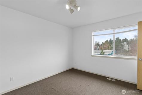 11203 6th Avenue E Tacoma WA 98445