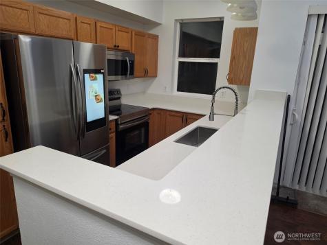 11203 6th Avenue E Tacoma WA 98445