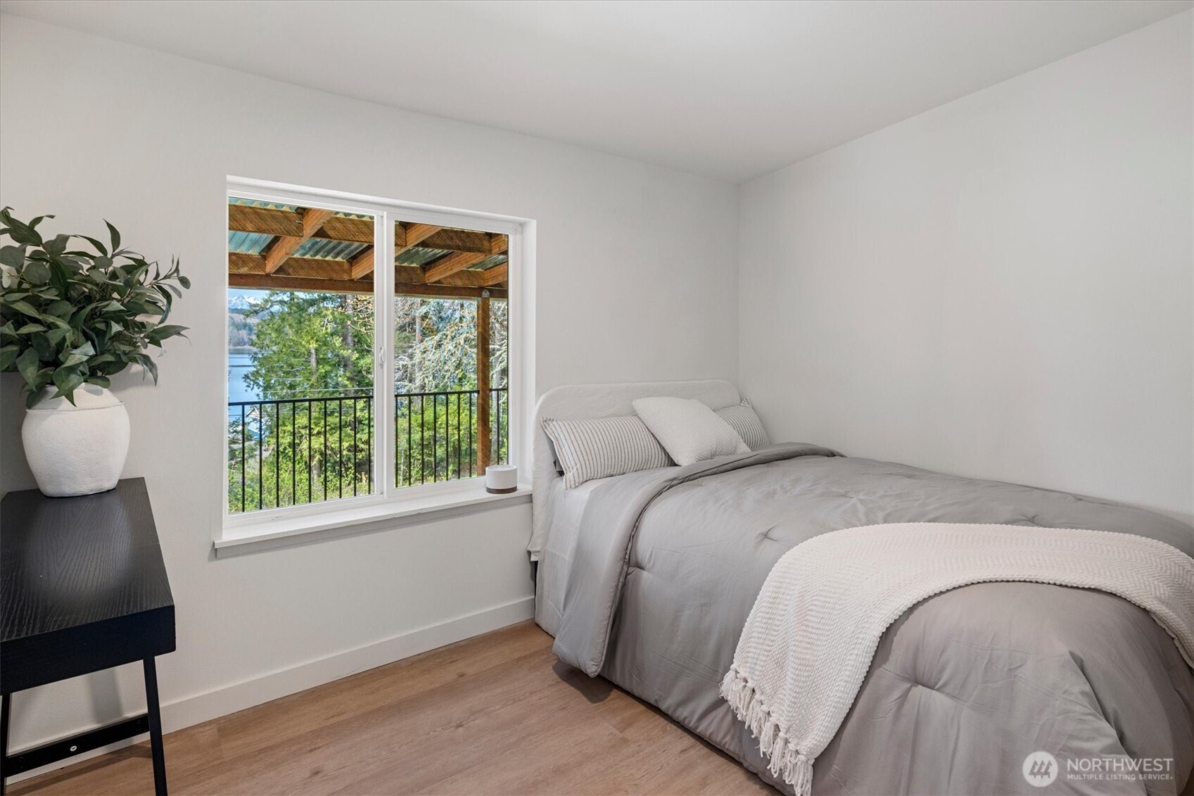 18280 E State Route 106 Belfair WA 98528