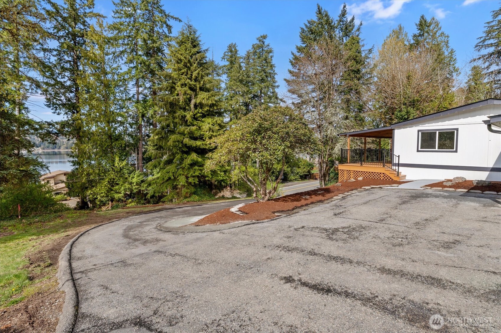 18280 E State Route 106 Belfair WA 98528