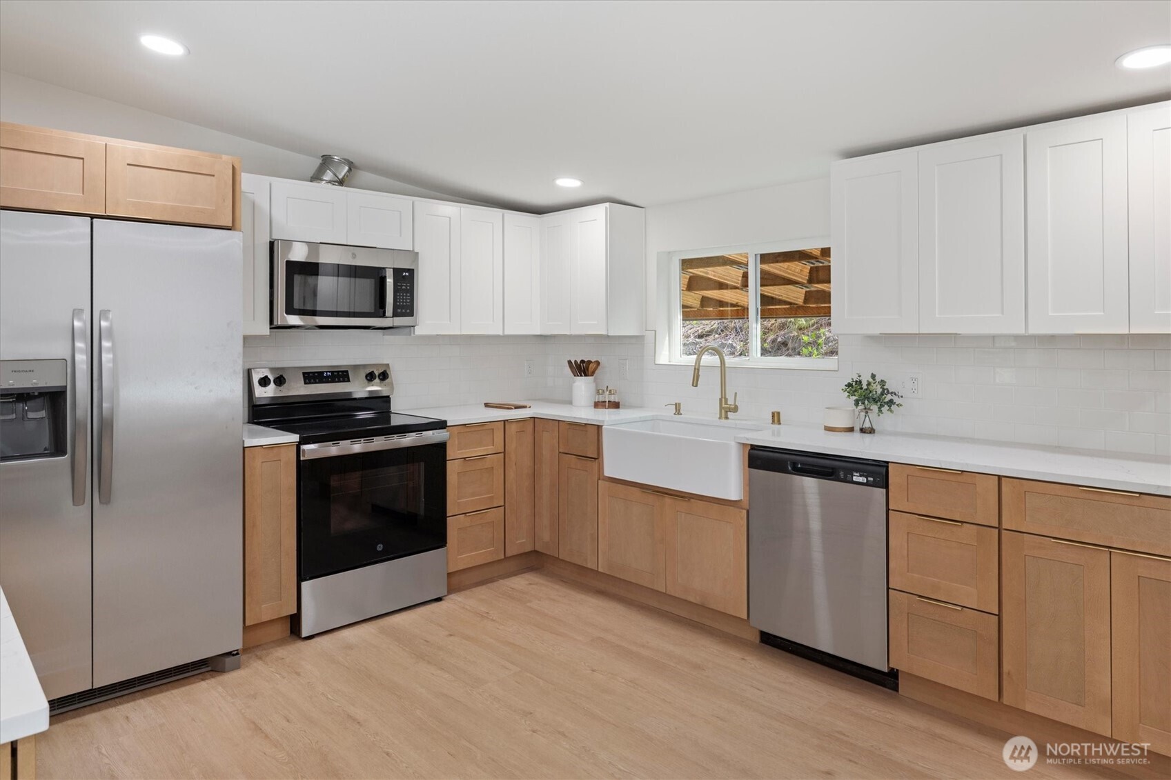 18280 E State Route 106 Belfair WA 98528