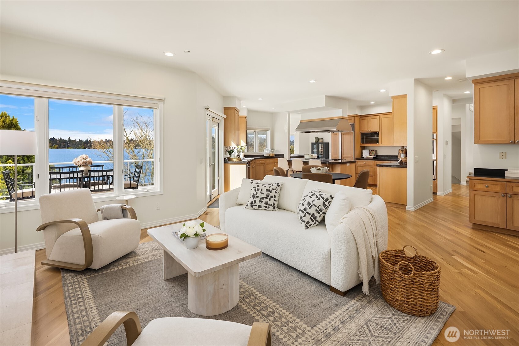 7439 W Mercer Way Mercer Island WA 98040