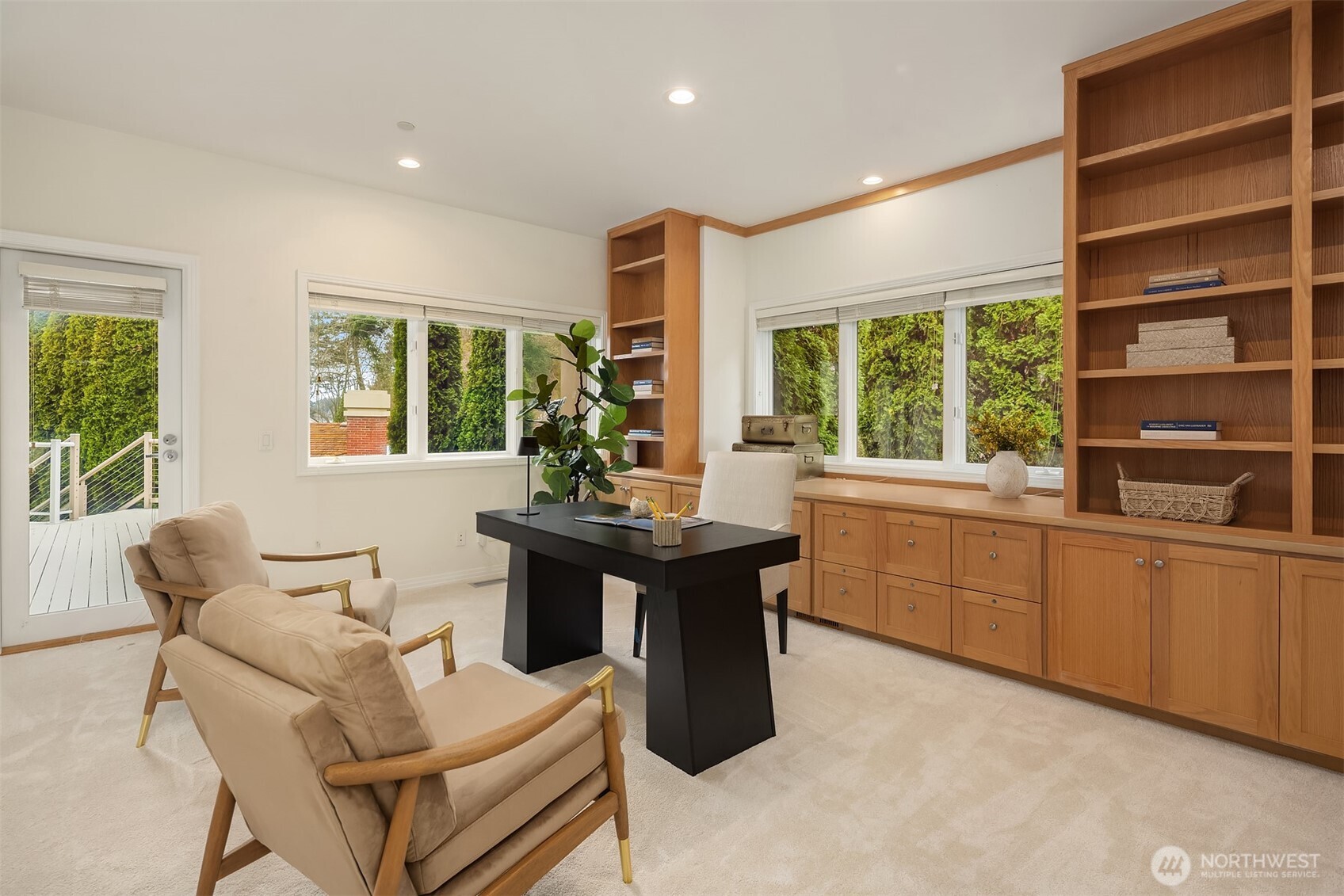 7439 W Mercer Way Mercer Island WA 98040