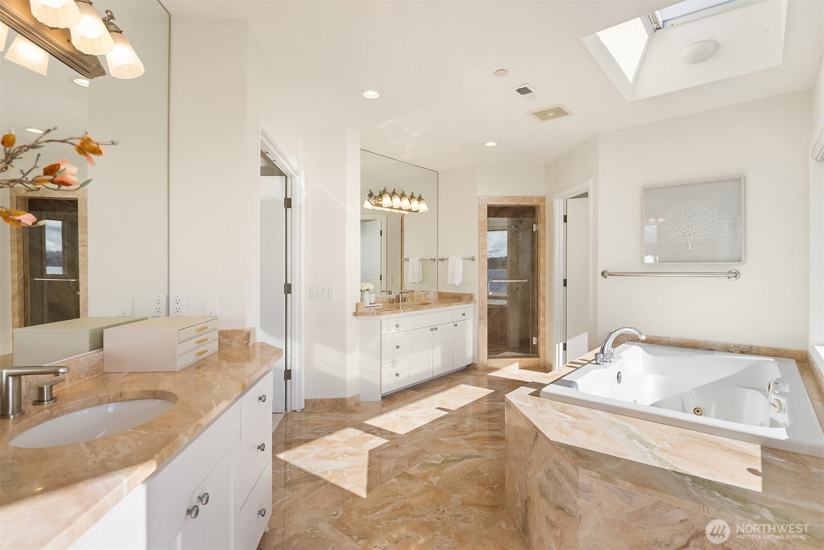 7439 W Mercer Way Mercer Island WA 98040