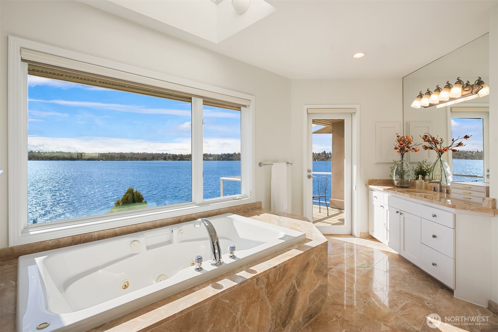 7439 W Mercer Way Mercer Island WA 98040