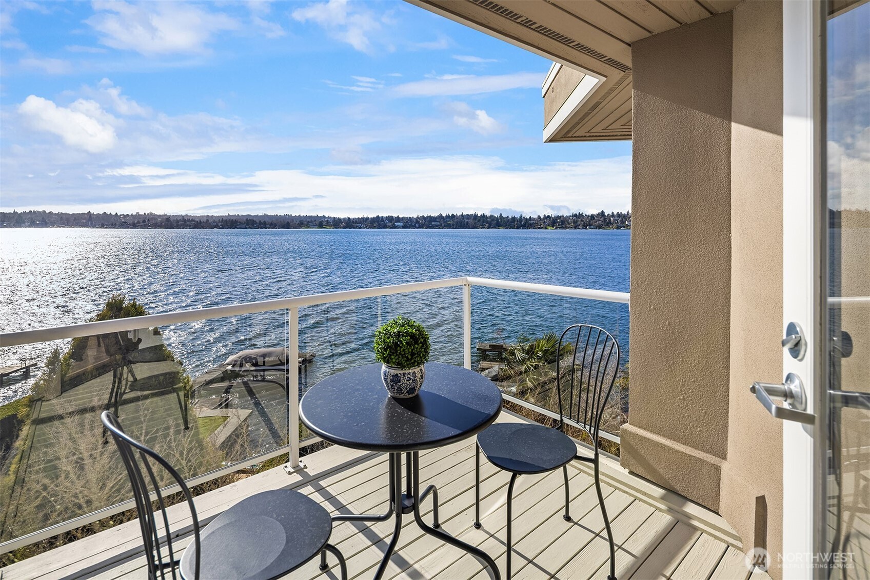 7439 W Mercer Way Mercer Island WA 98040