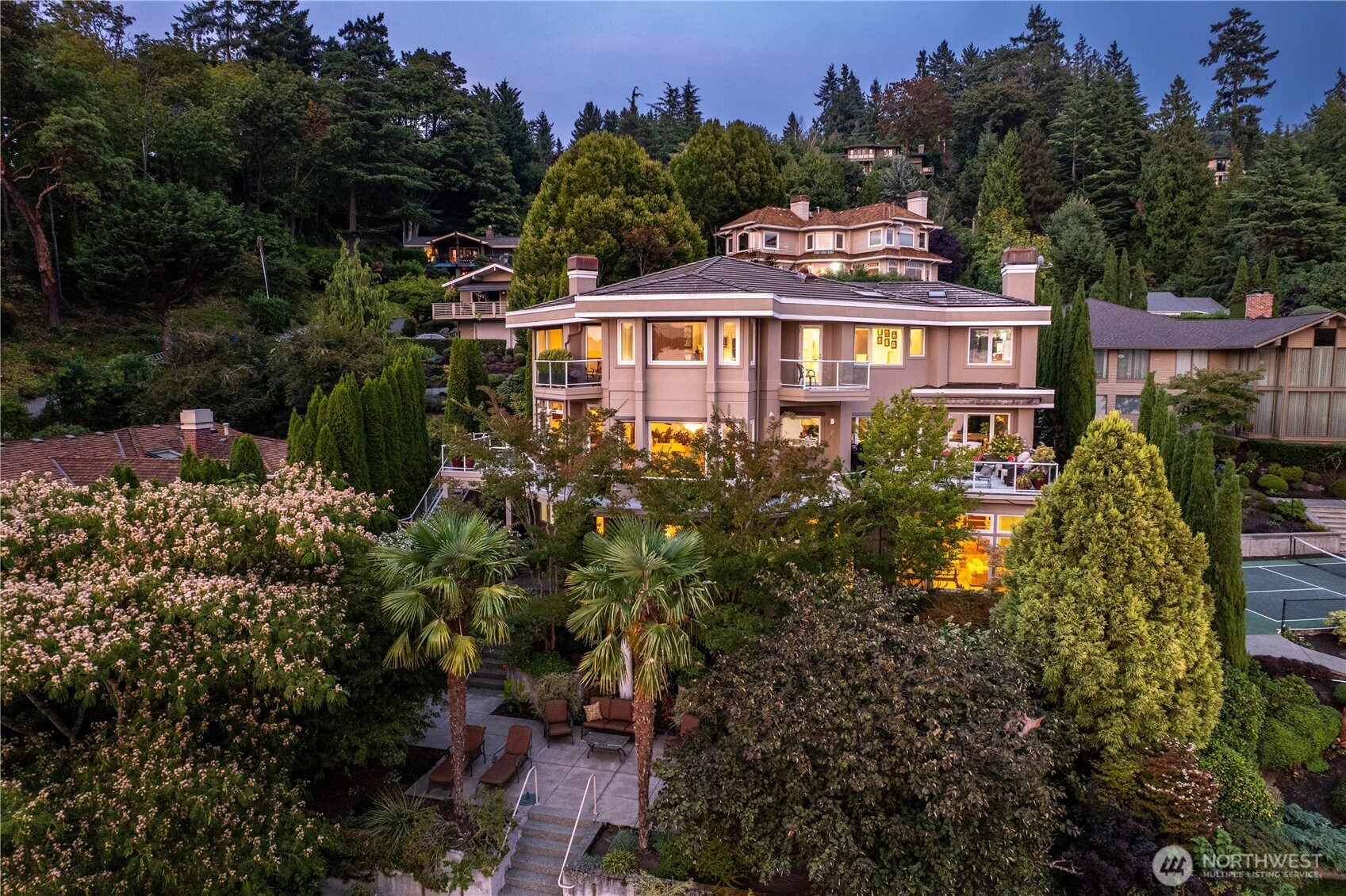 7439 W Mercer Way Mercer Island WA 98040