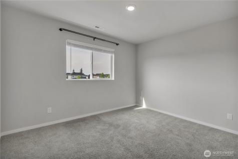 10691 186th Street Ct E Puyallup WA 98374