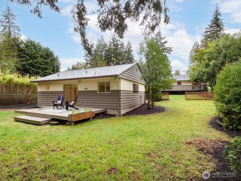 22511 96th Avenue W Edmonds WA 98020