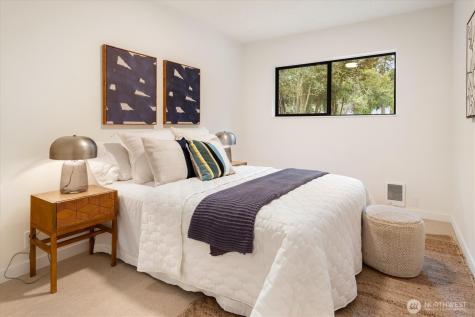 22511 96th Avenue W Edmonds WA 98020