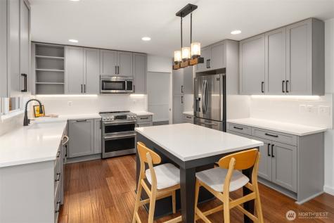 27815 NE 30th Street Redmond WA 98053
