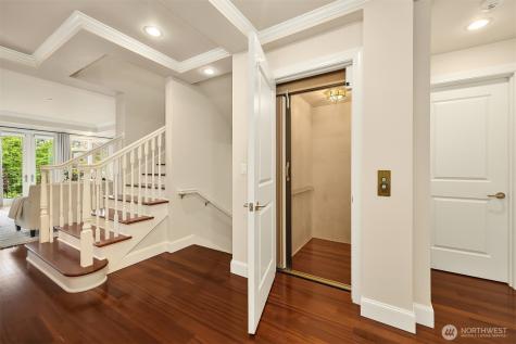 725 Harvard Avenue E Seattle WA 98102