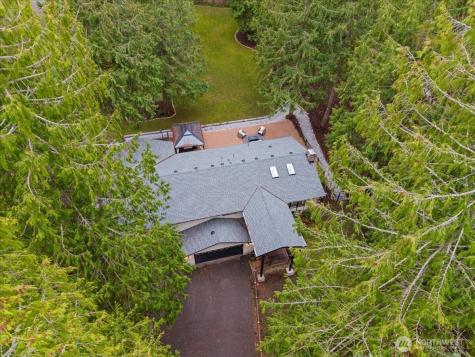 14702 255th Avenue SE Issaquah WA 98027