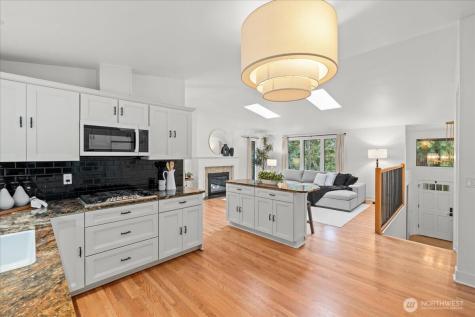 14702 255th Avenue SE Issaquah WA 98027