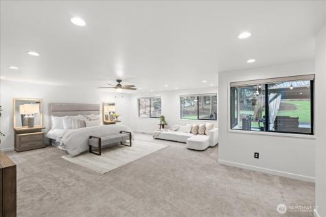 14702 255th Avenue SE Issaquah WA 98027