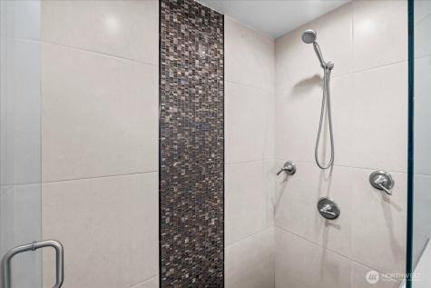 14702 255th Avenue SE Issaquah WA 98027