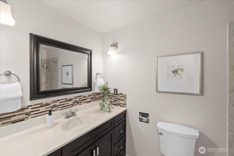 14702 255th Avenue SE Issaquah WA 98027