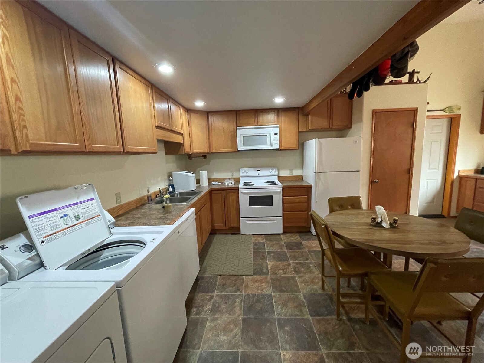 37855 Skyview Court N Creston WA 99147