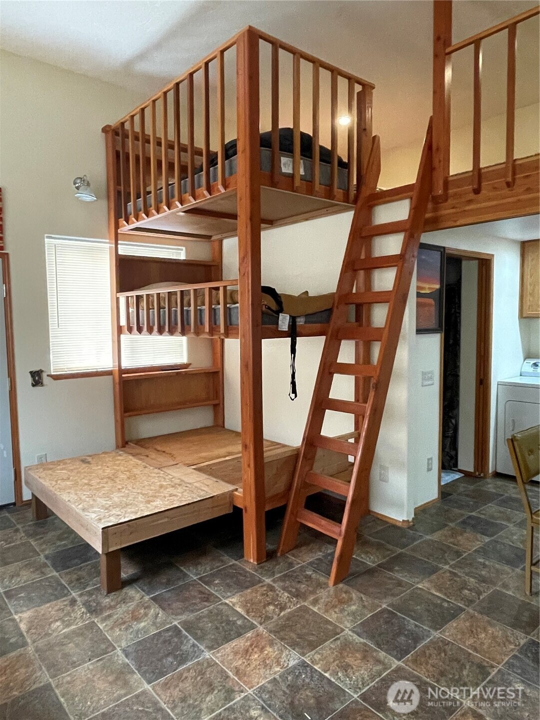37855 Skyview Court N Creston WA 99147