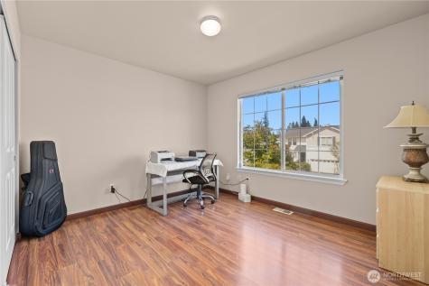 4910 139th Place SE Snohomish WA 98296