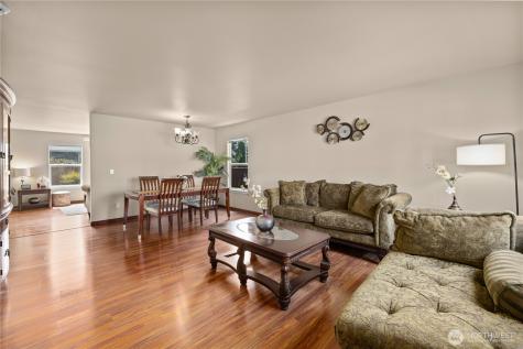 4910 139th Place SE Snohomish WA 98296